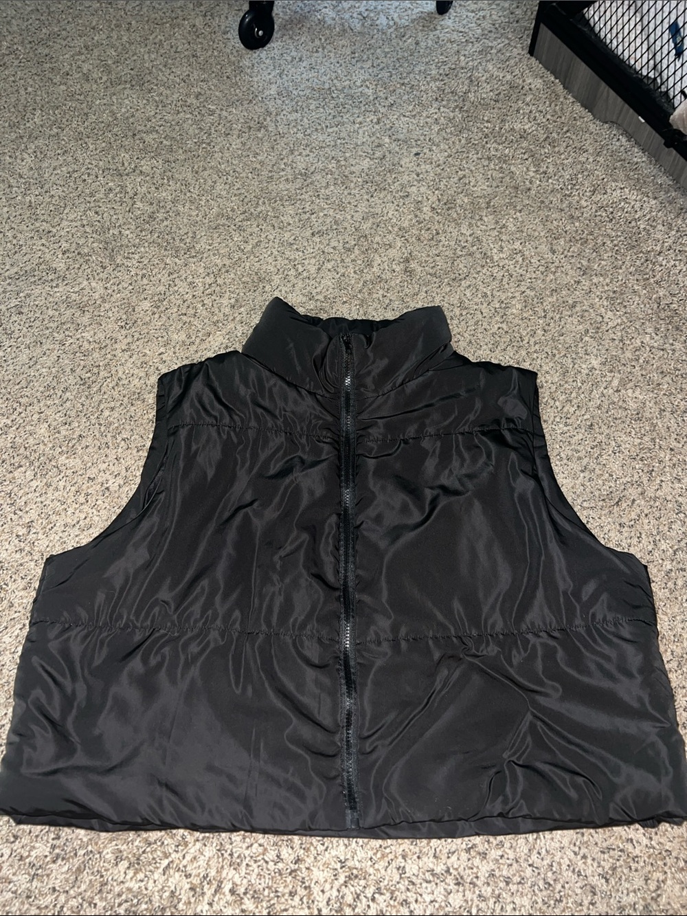 SHEIN Black Puffer Vest
